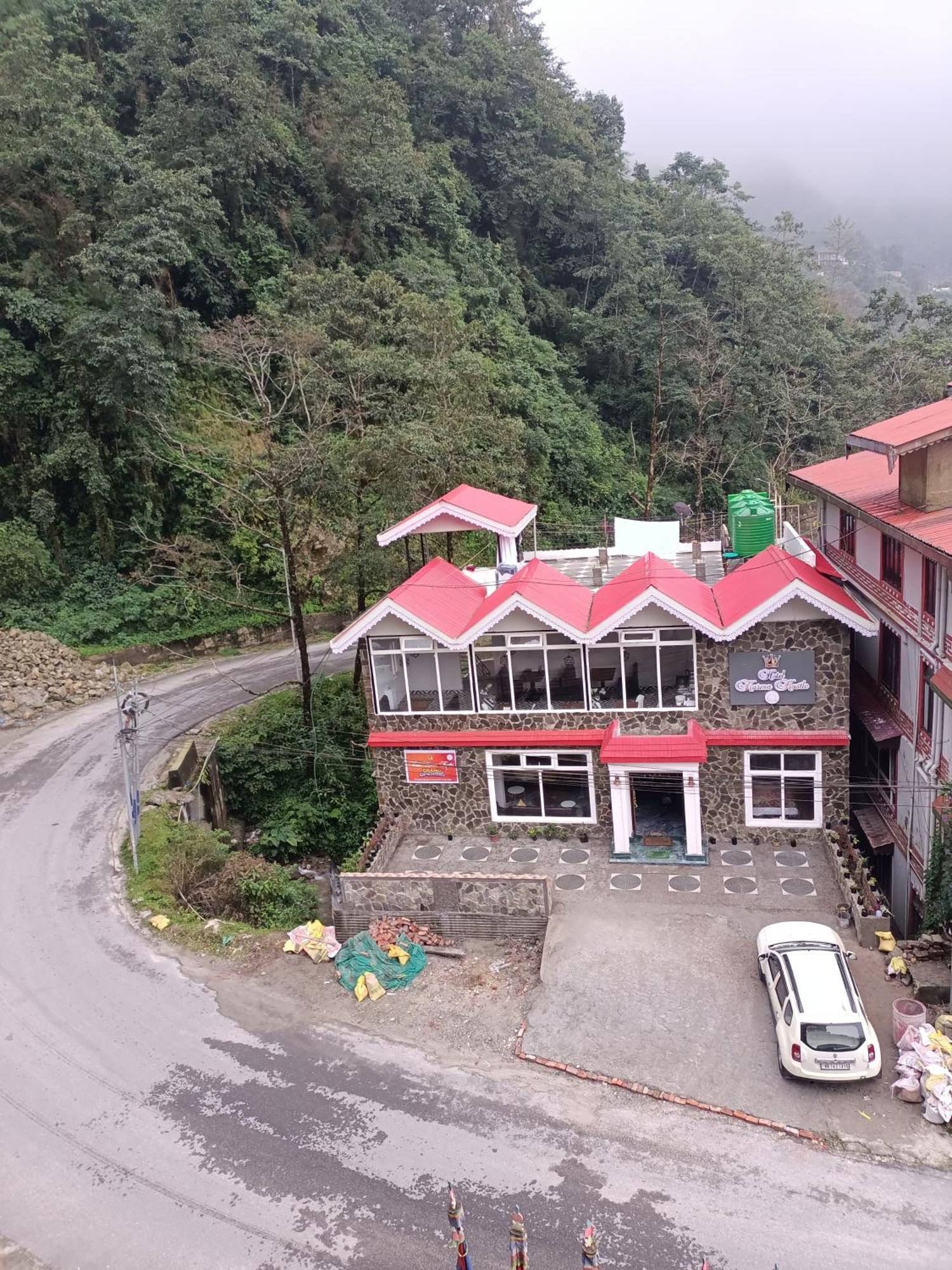 Hotel Karma Kastle Gangtok Exterior photo